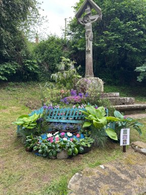 Picture: /imgresize/w288/files/clubs/abergavenny-district-flower-club/aff5.jpg