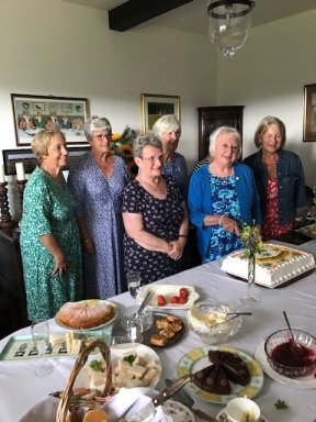 Cowbridge & District Flower Arrangement Society