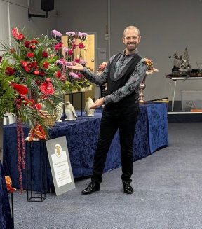 Picture: /imgresize/w288/files/clubs/cyncoed-floral-group/cyncoed-am.jpg