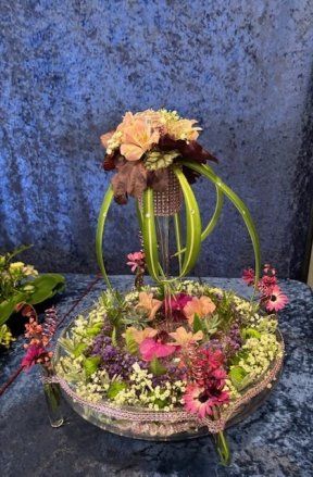 Picture: /imgresize/w288/files/clubs/cyncoed-floral-group/cyncoed-ann2.jpg