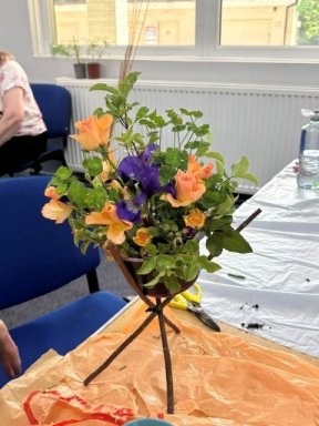 Picture: /imgresize/w288/files/clubs/cyncoed-floral-group/cyncoedcl5.jpg